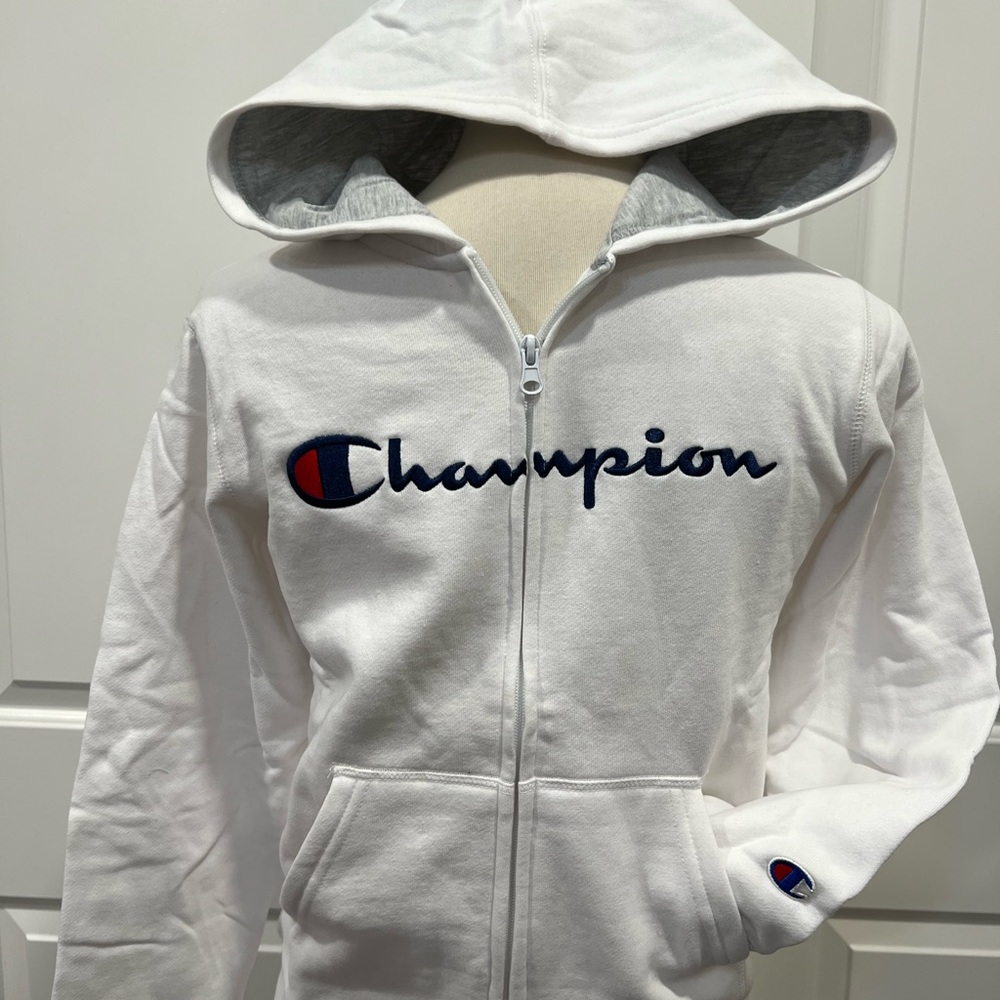 Youth size M NWT